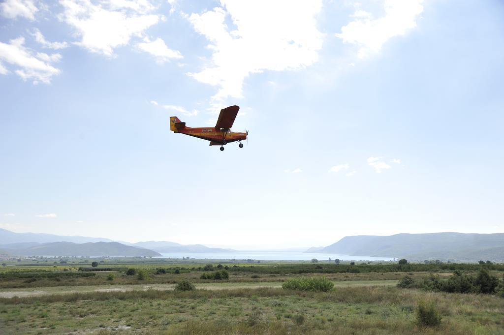 Aitheron Hotel Air Park Zervi Eksteriør bilde